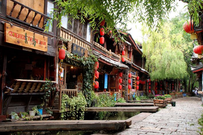Travel Lijiang Yunnan