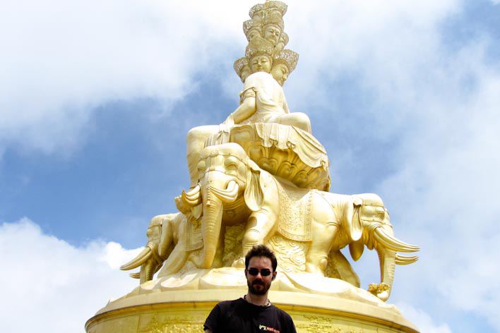 The top of Mount Emei The top of Mount Emei