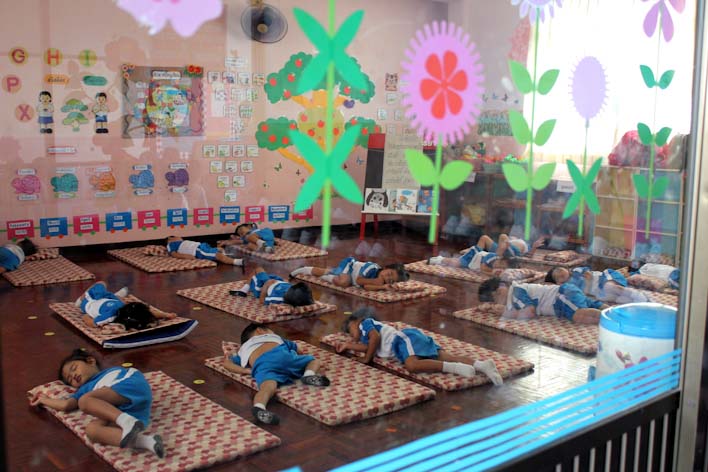 teach english in thailand