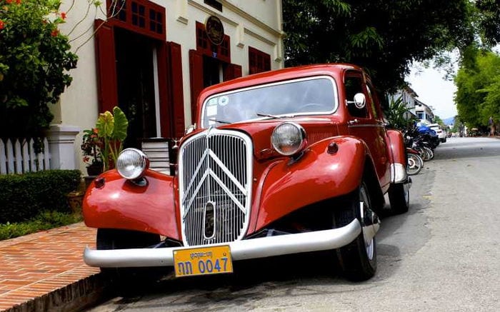 conducir en laos