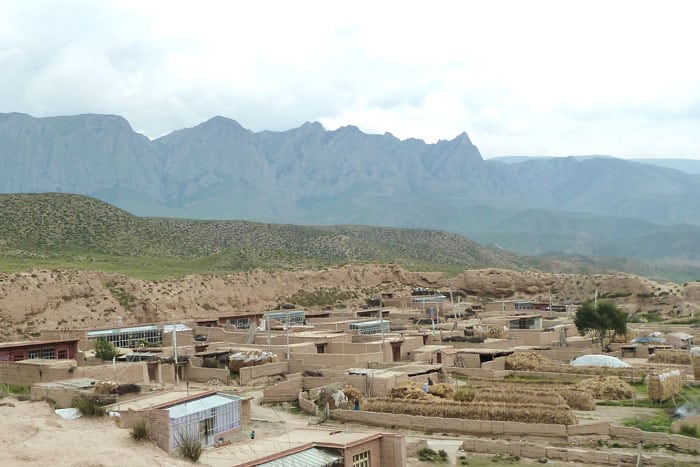 Vista de parte de la ciudad de Bajiao desde la parte superior de su muralla