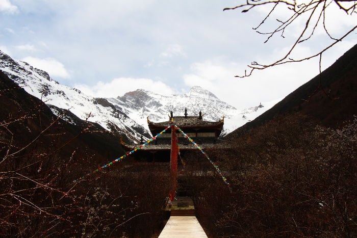 templo medio huanglong