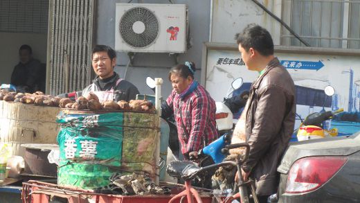 patate-cinesi mercato cina