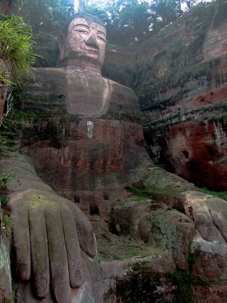 budda gigante